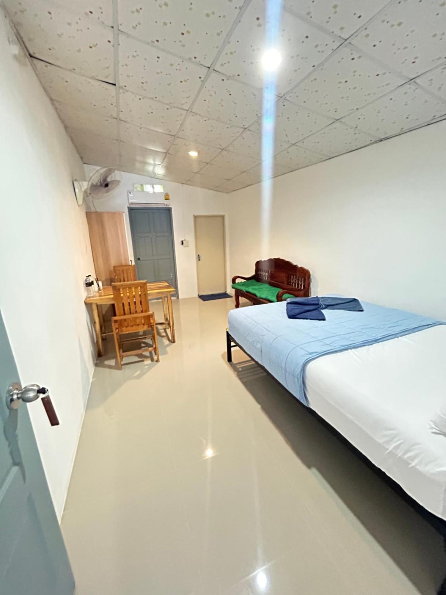 Hotel Just Sleep à Ko Lanta Extérieur photo